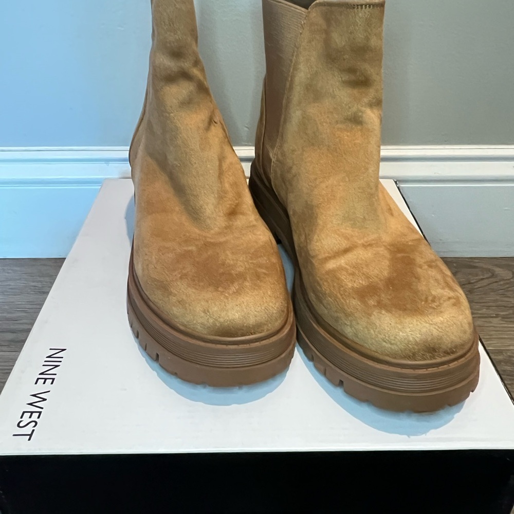 Nine West Camel Suede Ankle Boots 9.5